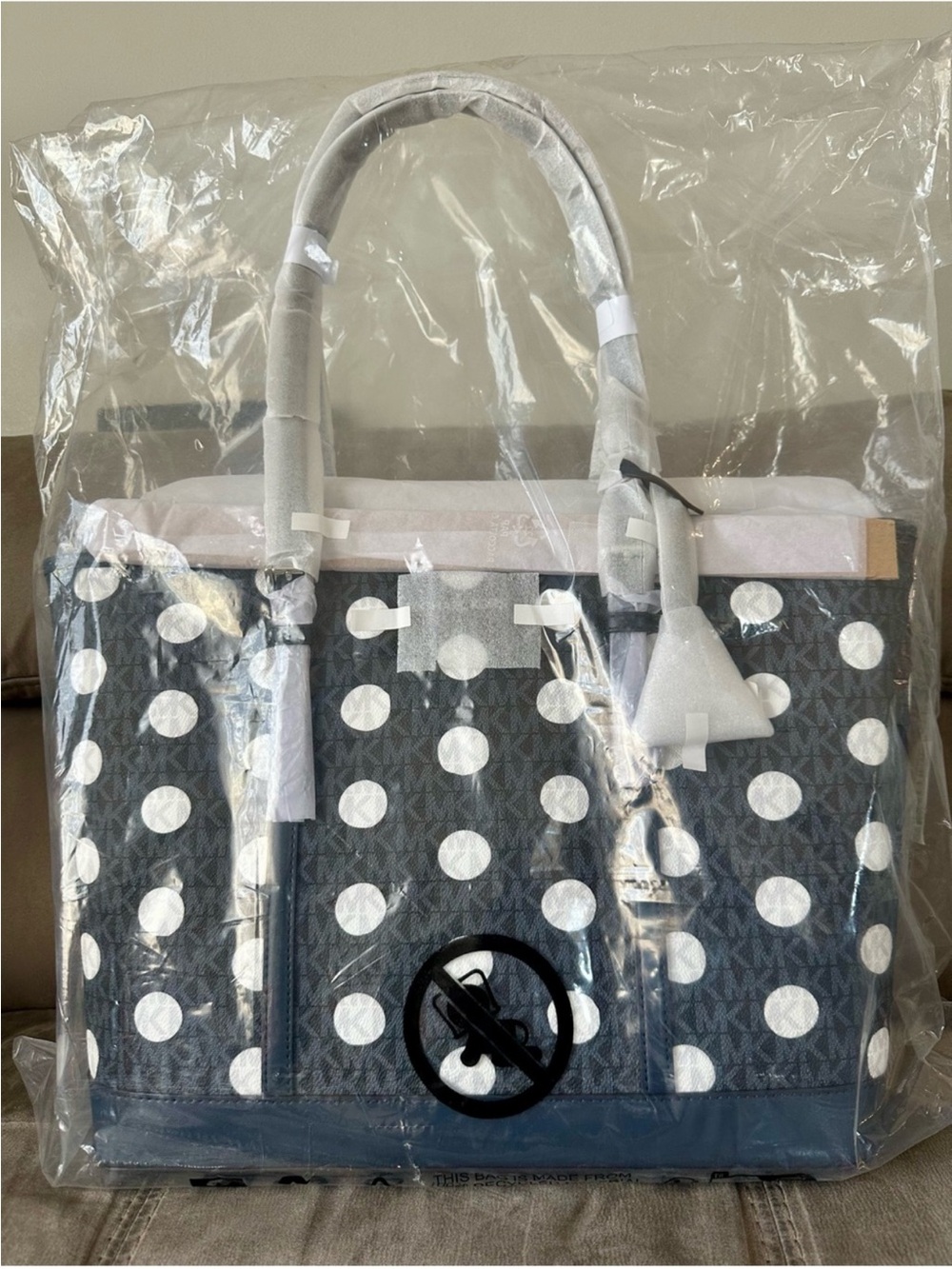Michael Kors Jet Set Large Polka Dot Signature Logo Tote Bag - Picture 8 of 8